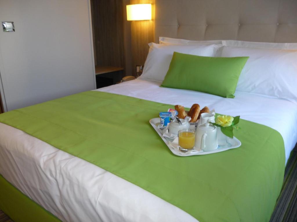 Hotel Floridor Etoile Aulnay-sous-Bois Δωμάτιο φωτογραφία